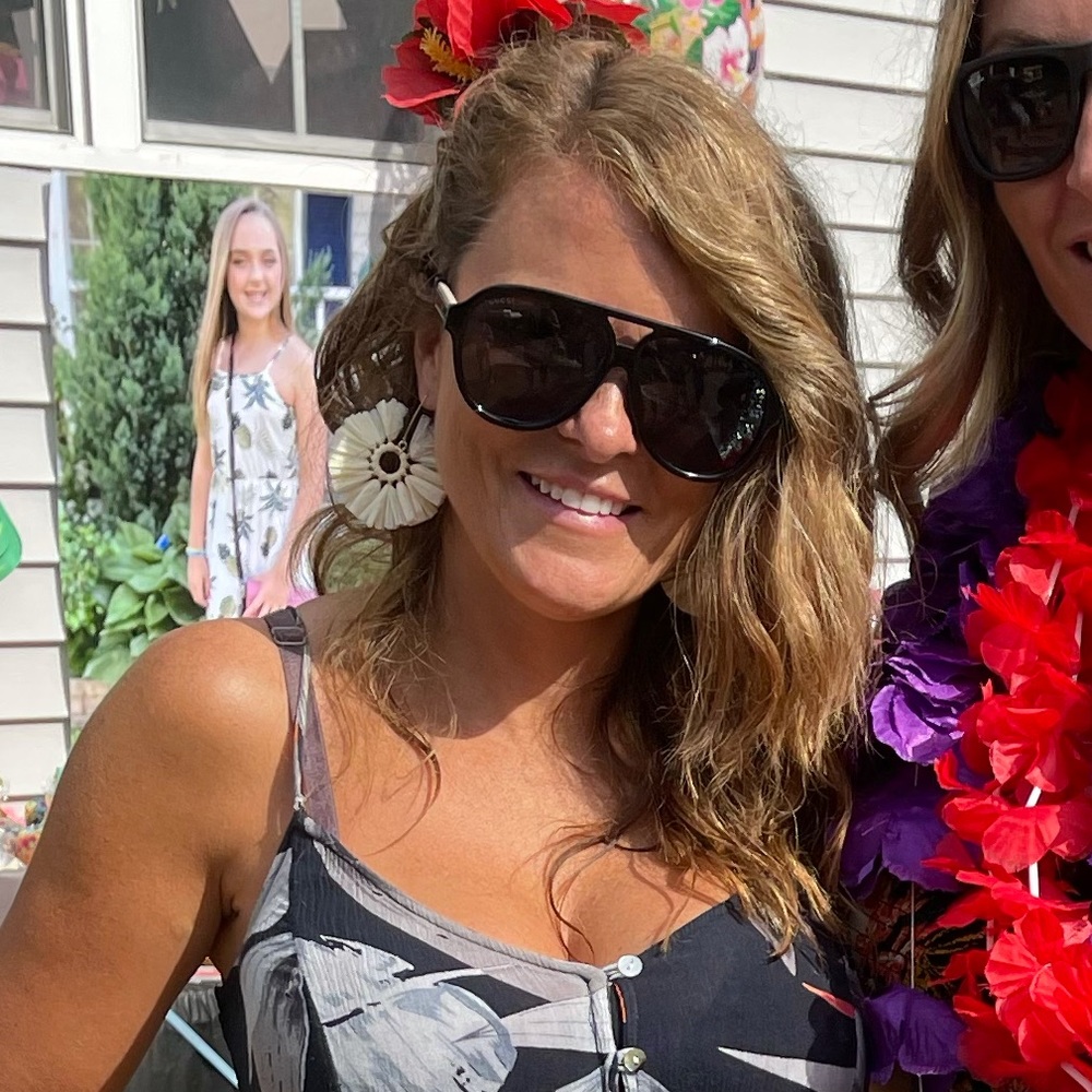 Meet your Posher, Melissa